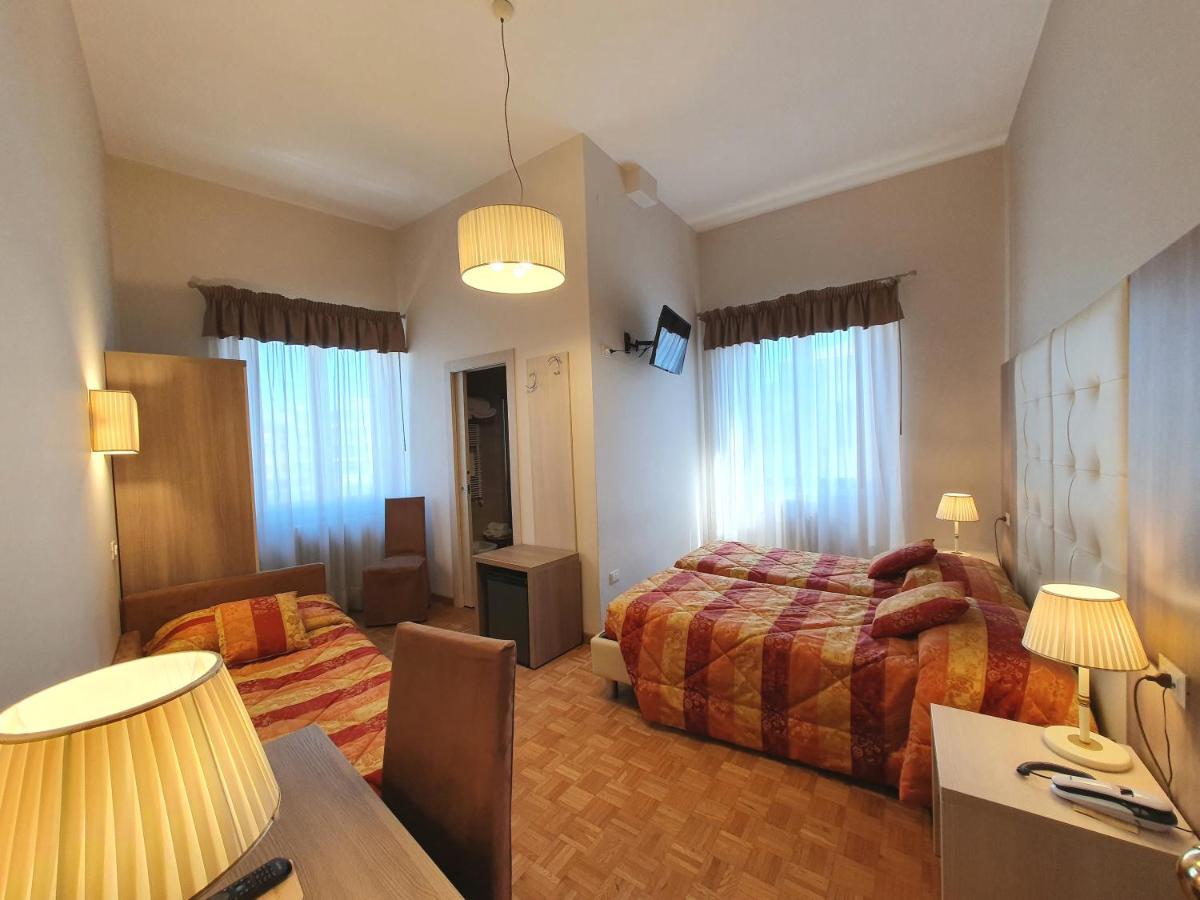 Continentale Hotel 4*